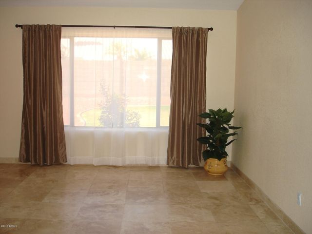 6956 W VIA MONTOYA Drive, Glendale, AZ 85310