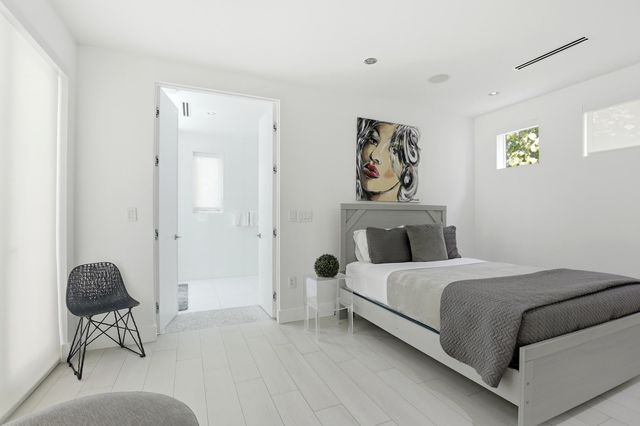 3017 N ATLANTIC Boulevard, Fort Lauderdale, FL 33308