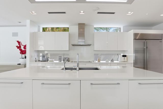 3017 N ATLANTIC Boulevard, Fort Lauderdale, FL 33308
