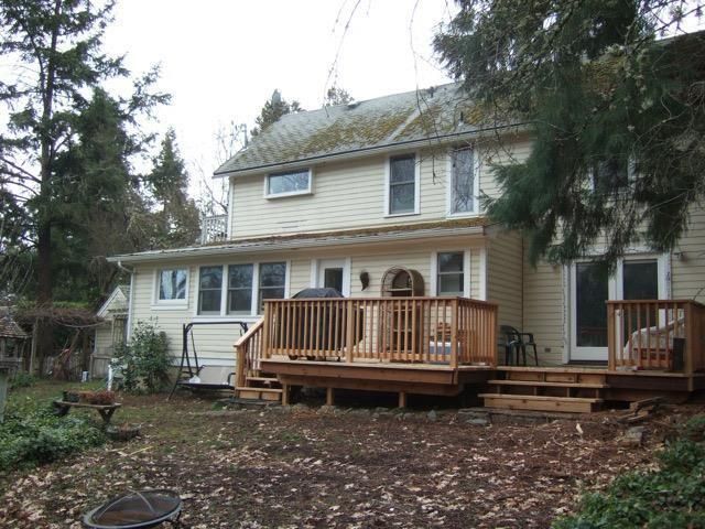 1828 Anderson Creek Road, Talent, OR 97540