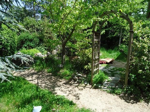 1828 Anderson Creek Road, Talent, OR 97540