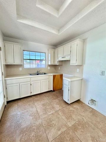 6209 S Venus Lane, Pharr, TX 78577