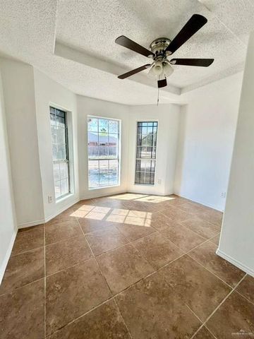 6209 S Venus Lane, Pharr, TX 78577