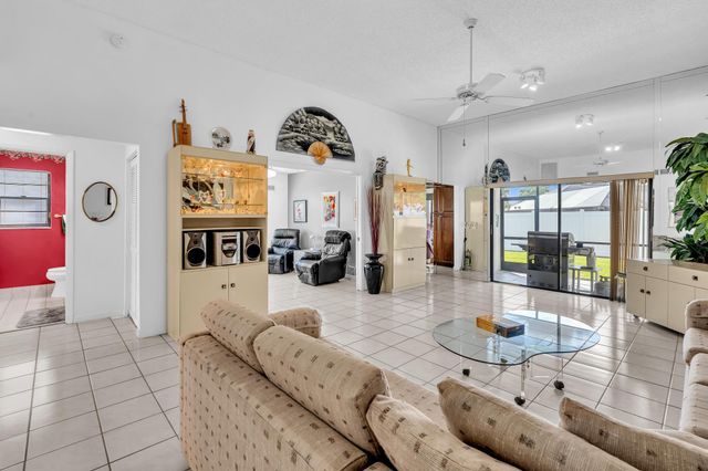 8458 White Egret Way, Lake Worth, FL 33467