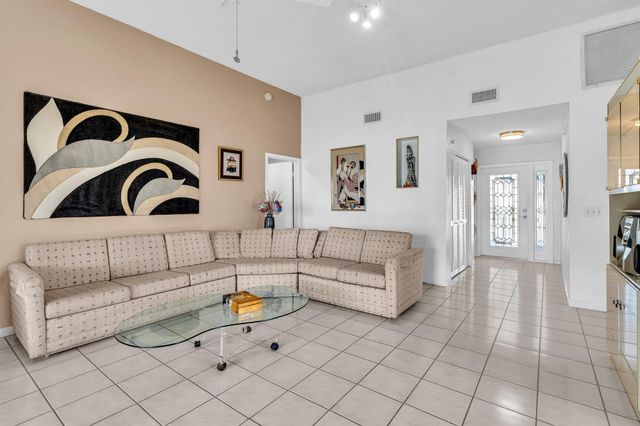 8458 White Egret Way, Lake Worth, FL 33467