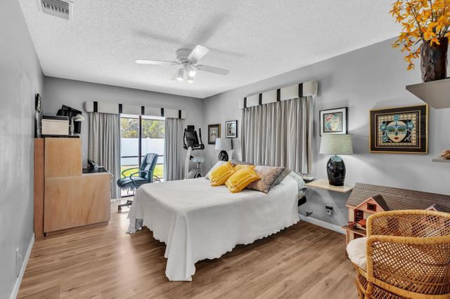 8458 White Egret Way, Lake Worth, FL 33467