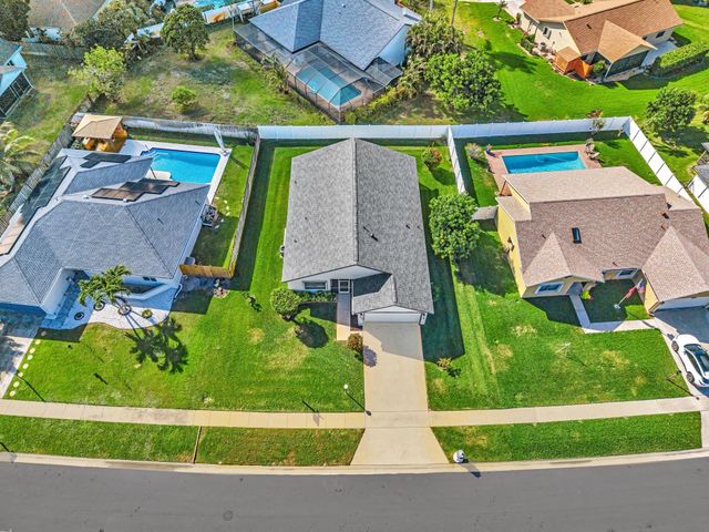 8458 White Egret Way, Lake Worth, FL 33467