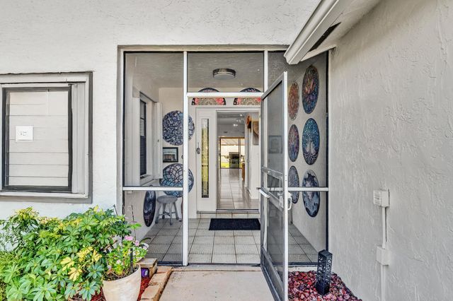 8458 White Egret Way, Lake Worth, FL 33467