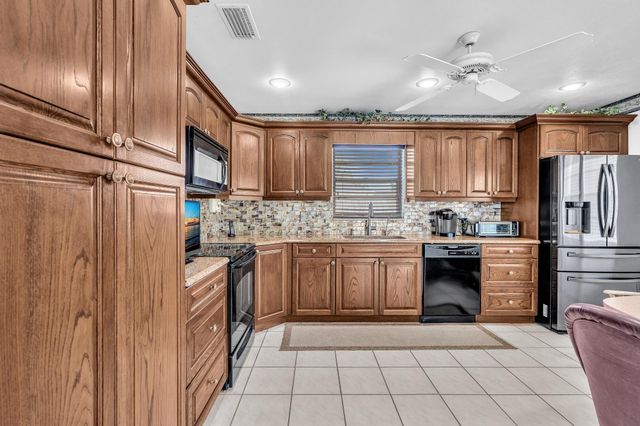 8458 White Egret Way, Lake Worth, FL 33467