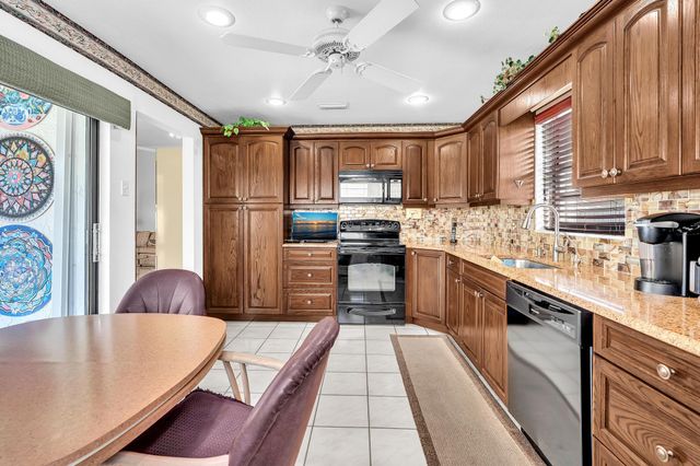 8458 White Egret Way, Lake Worth, FL 33467