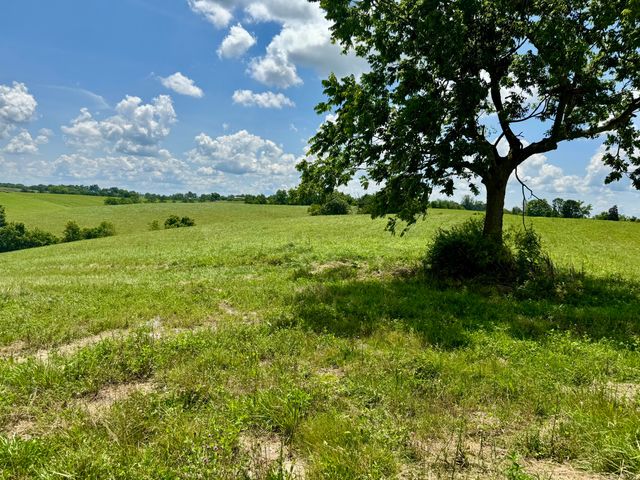 712 Gillespie Pike, Paint Lick, KY 40461