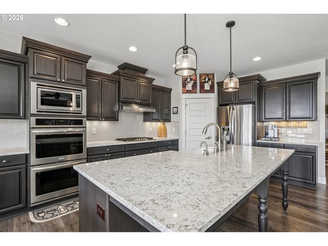 8201 Ne 179TH St, Battle Ground, WA 98604