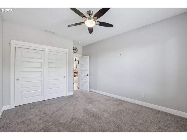 8201 Ne 179TH St, Battle Ground, WA 98604