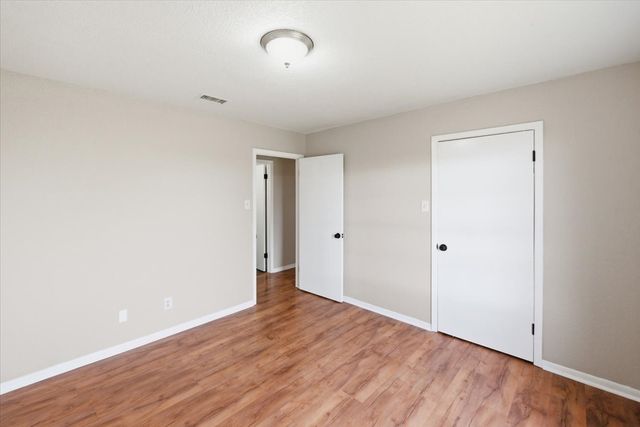 927 S Ave H, Clifton, TX 76634