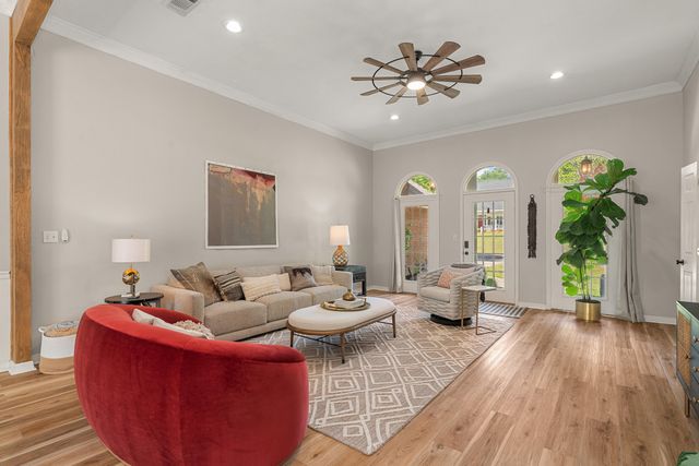 12 Redfern Trail, Petal, MS 39465