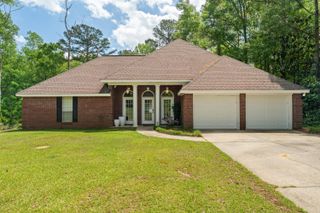 12 Redfern Trail, Petal, MS 39465