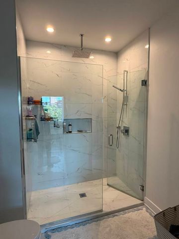 2105 W Caton Street 302, Chicago, IL 60647