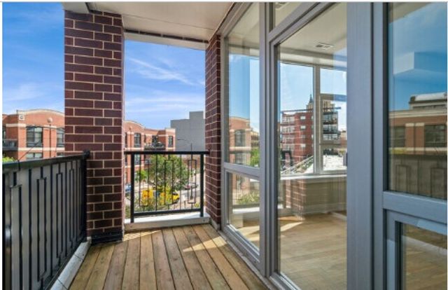 2105 W Caton Street 302, Chicago, IL 60647