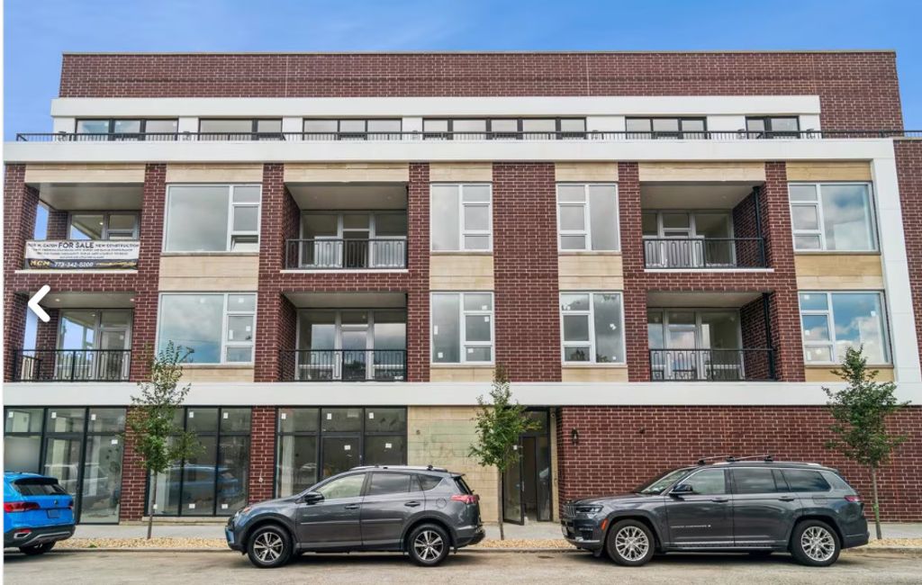 2105 W Caton Street 302, Chicago, IL 60647