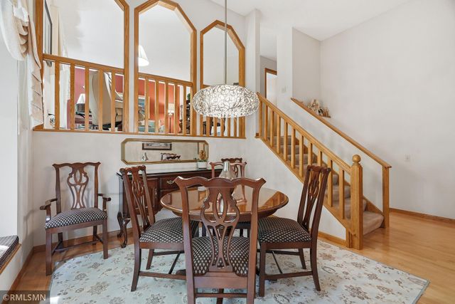 1426 Colleen Avenue, Arden Hills, MN 55112