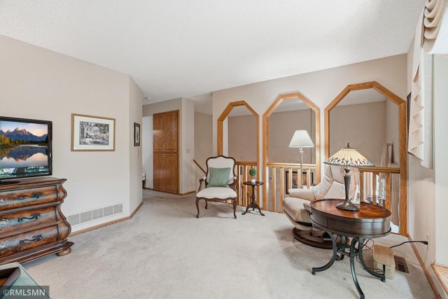 1426 Colleen Avenue, Arden Hills, MN 55112