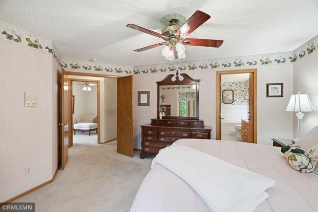 1426 Colleen Avenue, Arden Hills, MN 55112