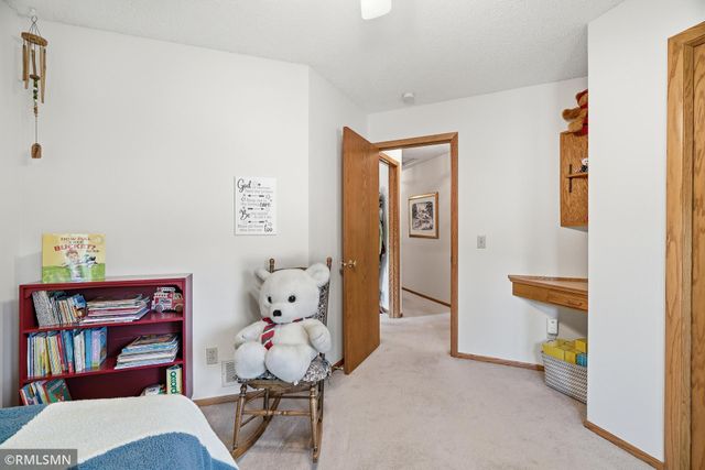1426 Colleen Avenue, Arden Hills, MN 55112