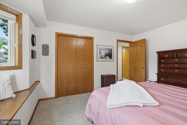 1426 Colleen Avenue, Arden Hills, MN 55112