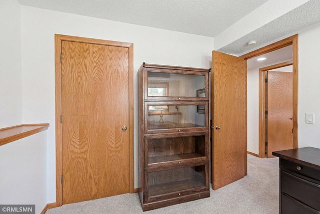 1426 Colleen Avenue, Arden Hills, MN 55112