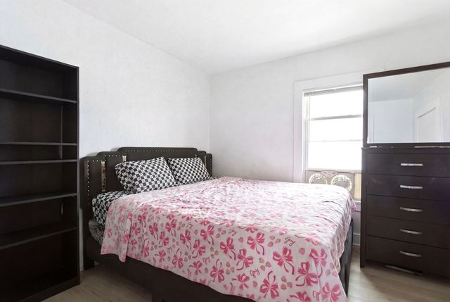 81 Ward St, Worcester, MA 01610