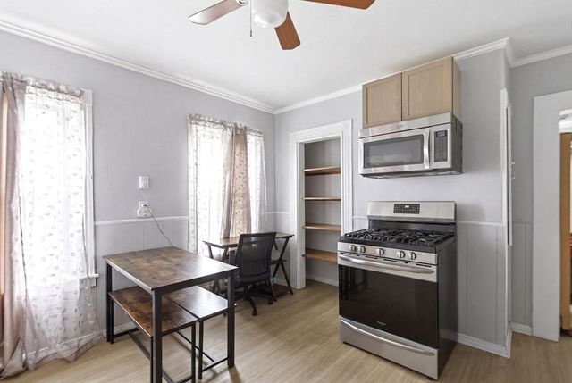 81 Ward St, Worcester, MA 01610