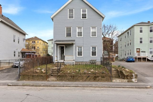 81 Ward St, Worcester, MA 01610