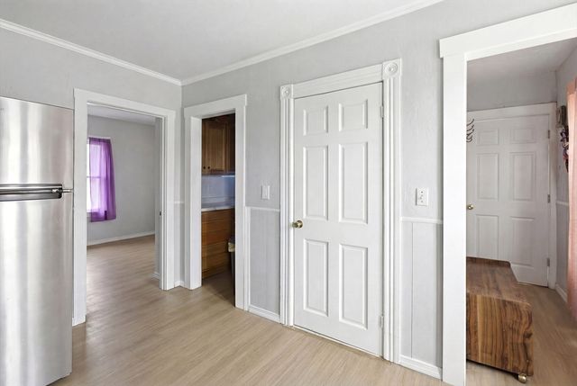 81 Ward St, Worcester, MA 01610