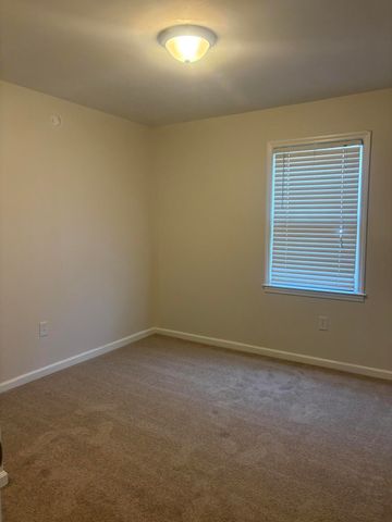 7623 Rosin Drive, North Charleston, SC 29418