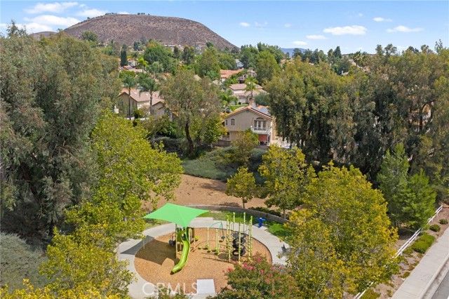 39317 Via Sonrisa, Murrieta, CA 92593