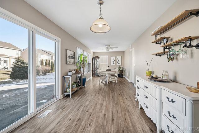 1038 Veteran Avenue, Elburn, IL 60119