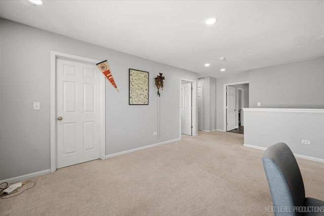 1038 Veteran Avenue, Elburn, IL 60119