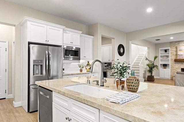 3350 Black Oak Dr, Rocklin, CA 95765