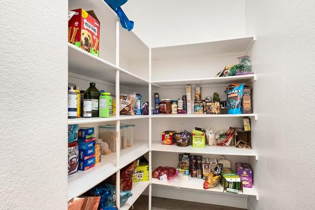 3350 Black Oak Dr, Rocklin, CA 95765