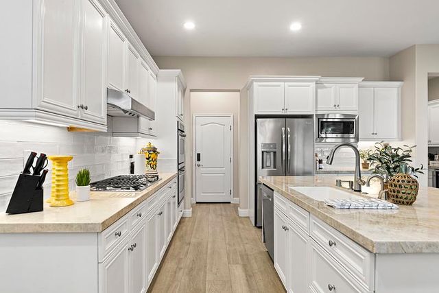 3350 Black Oak Dr, Rocklin, CA 95765