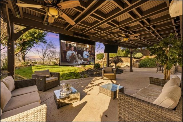 3350 Black Oak Dr, Rocklin, CA 95765