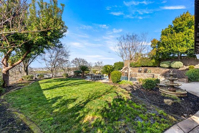 3350 Black Oak Dr, Rocklin, CA 95765