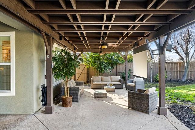 3350 Black Oak Dr, Rocklin, CA 95765