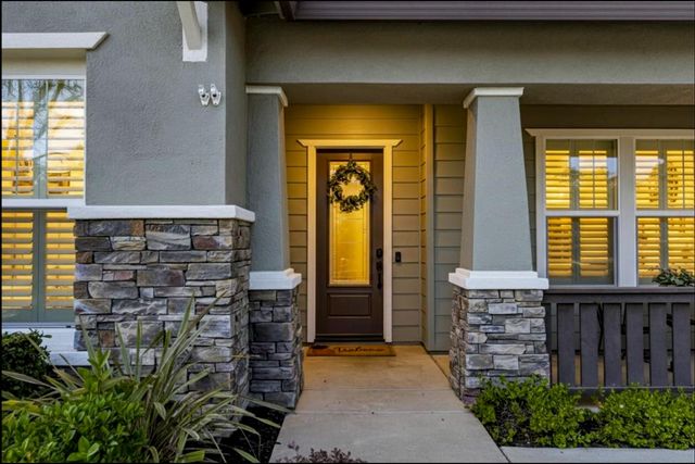 3350 Black Oak Dr, Rocklin, CA 95765