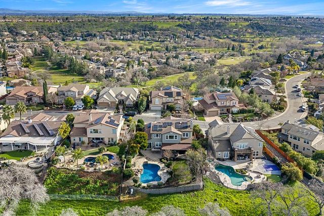 3350 Black Oak Dr, Rocklin, CA 95765