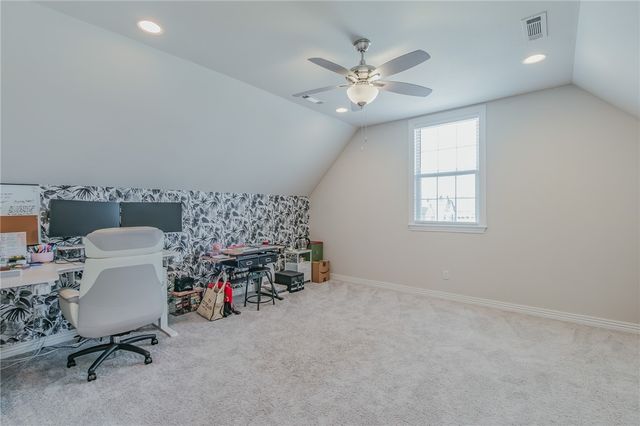 605 Stone Ridge Street, Lowell, AR 72745