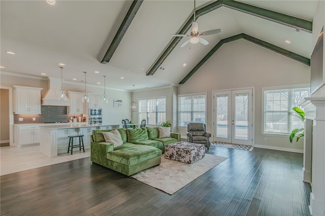 605 Stone Ridge Street, Lowell, AR 72745