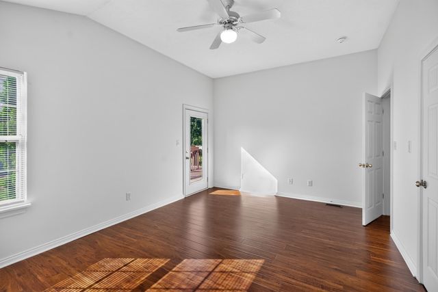 3253 Royal Troon Road, Lexington, KY 40509