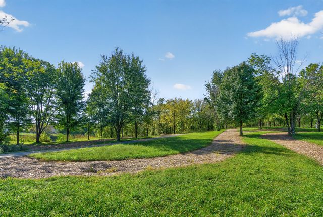 3253 Royal Troon Road, Lexington, KY 40509