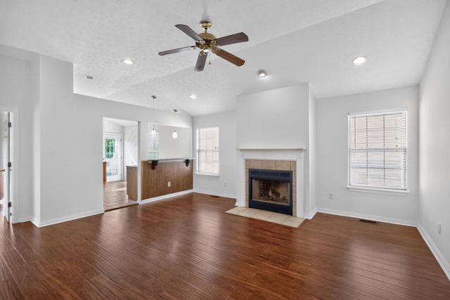 3253 Royal Troon Road, Lexington, KY 40509